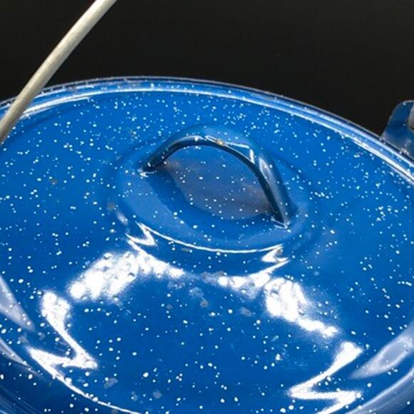 Vintage Blue Speckled Enamelware Camping Set - Pot with Lid Bowls Plates Spoons - Picture 2 of 11